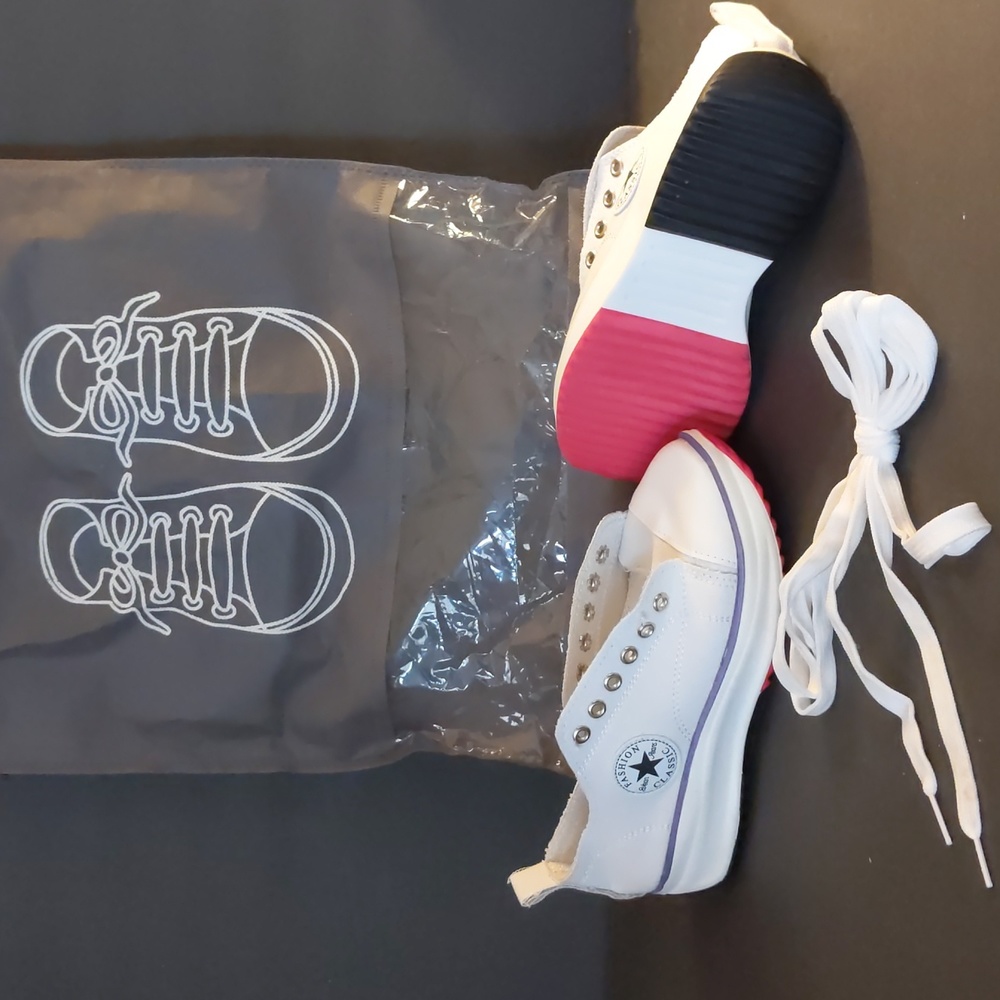 Canvas platform sneakers NEW